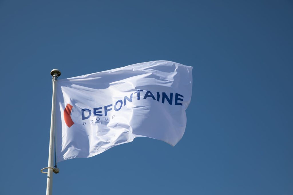 drapeau groupe defontaine